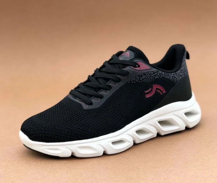 Crivit sports shoes B/R