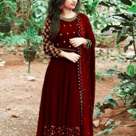High-Quality Embroidery Gown