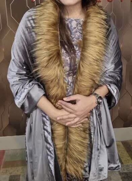 Velvet Shawl