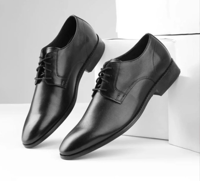 Black derby shoes new